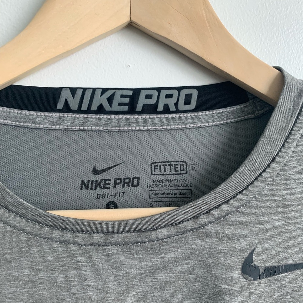 Nike Pro Compression Shirt - Picture 4 of 9